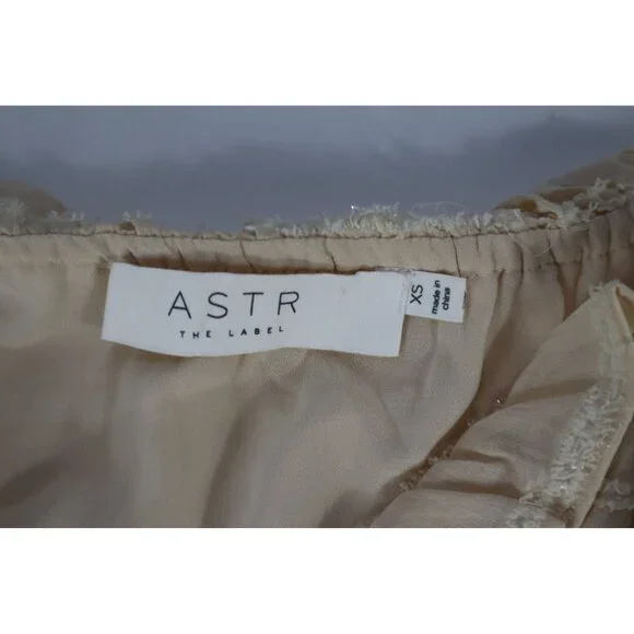 ASTR The‎ Label women's Cream Long-Sleeve Peplum Top XS  Ruffle Detail - Picture 7 of 12